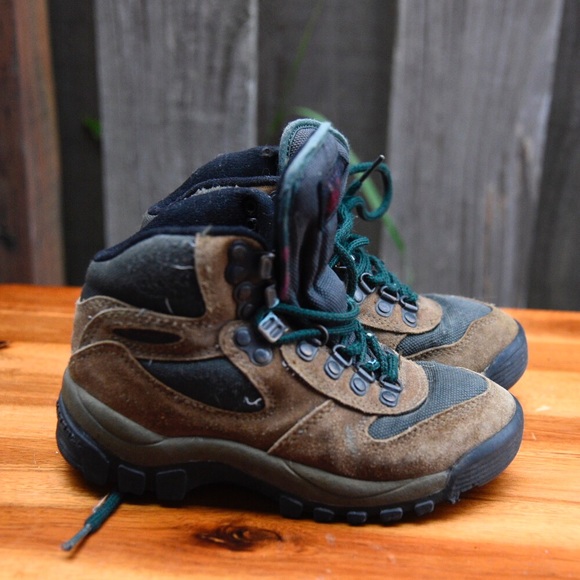 merrell monarch boots